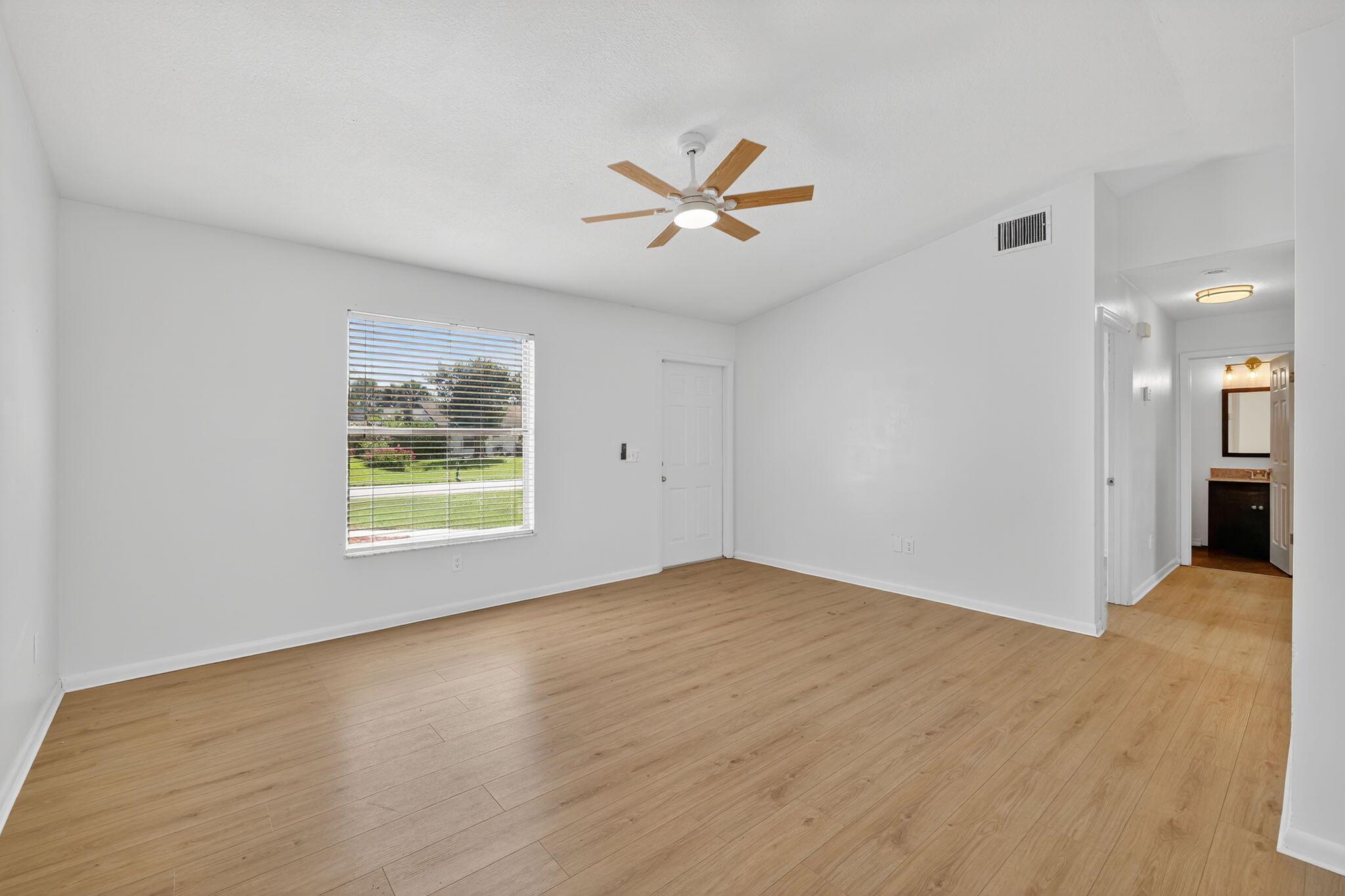 PORT ST LUCIE SECTION 2 - Residential Lease