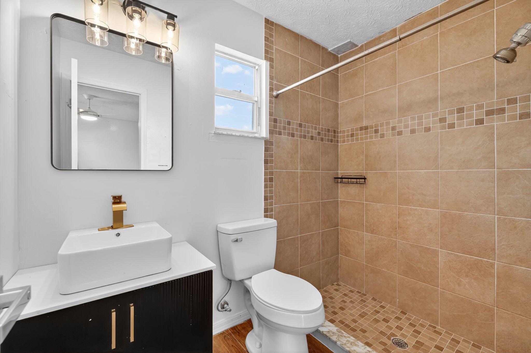 PORT ST LUCIE SECTION 2 - Residential Lease