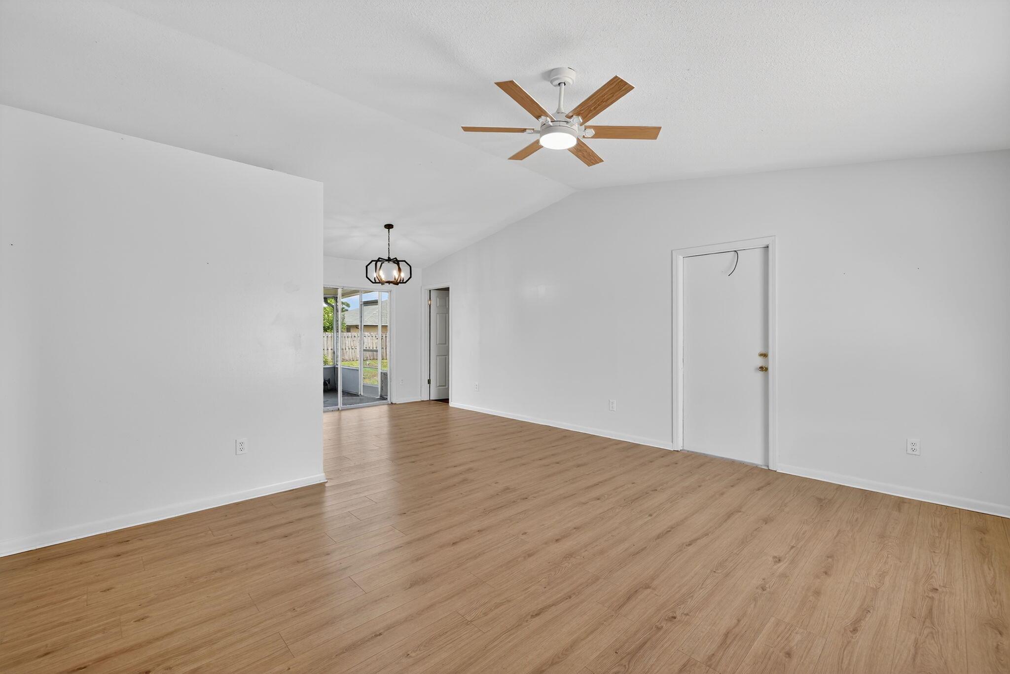 PORT ST LUCIE SECTION 2 - Residential Lease
