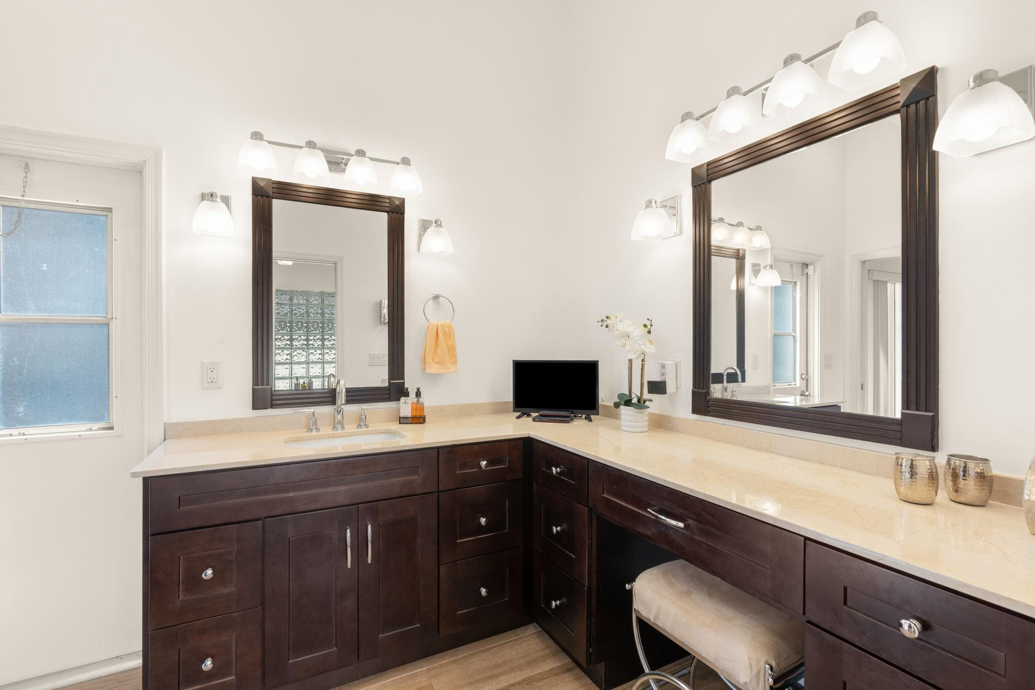 North Spgs 132-38 B - Residential