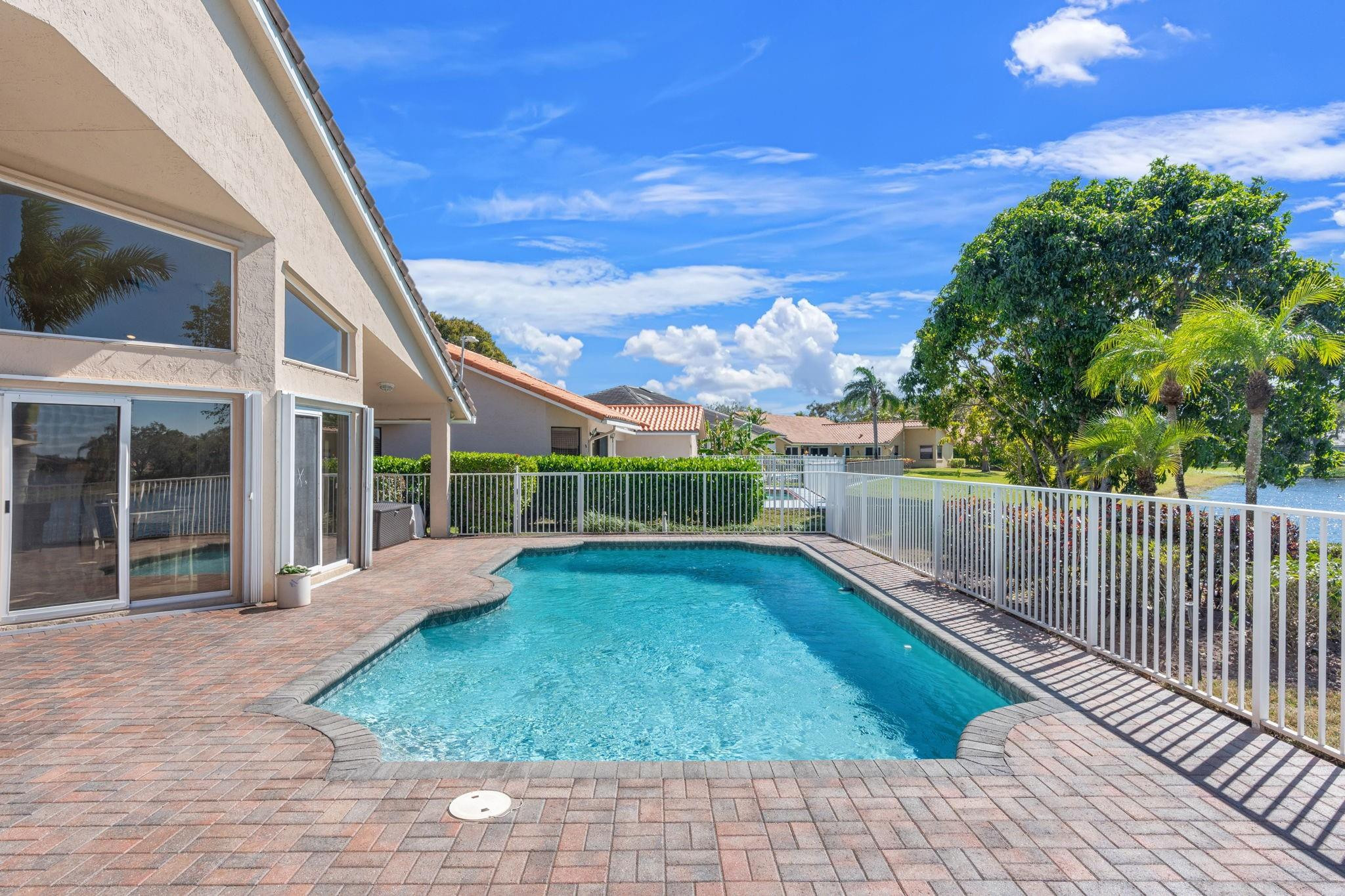 North Spgs 132-38 B - Residential