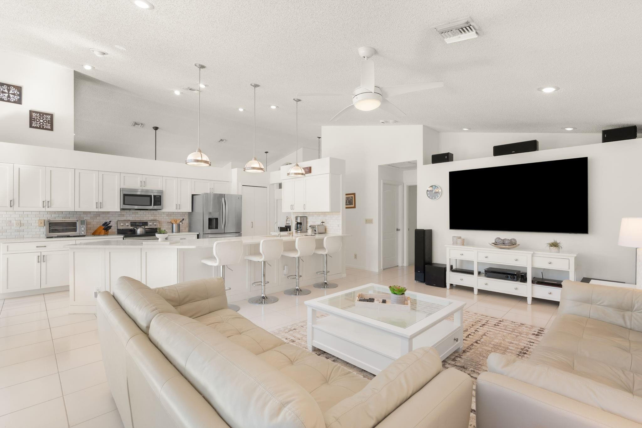 North Spgs 132-38 B - Residential