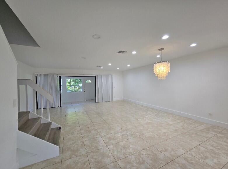 2579 Bessie Street 103