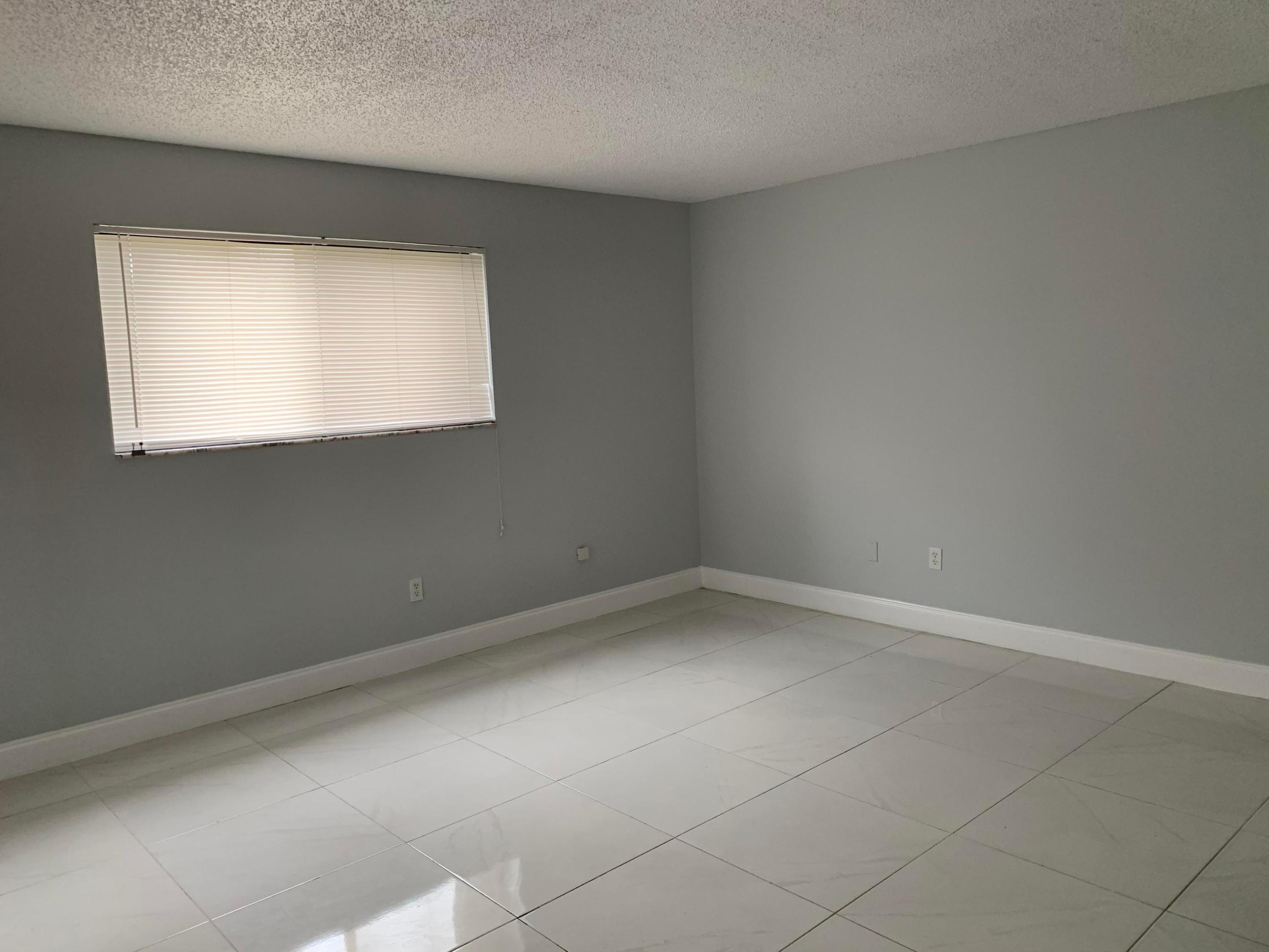 COUNTRY AS - Residential Lease