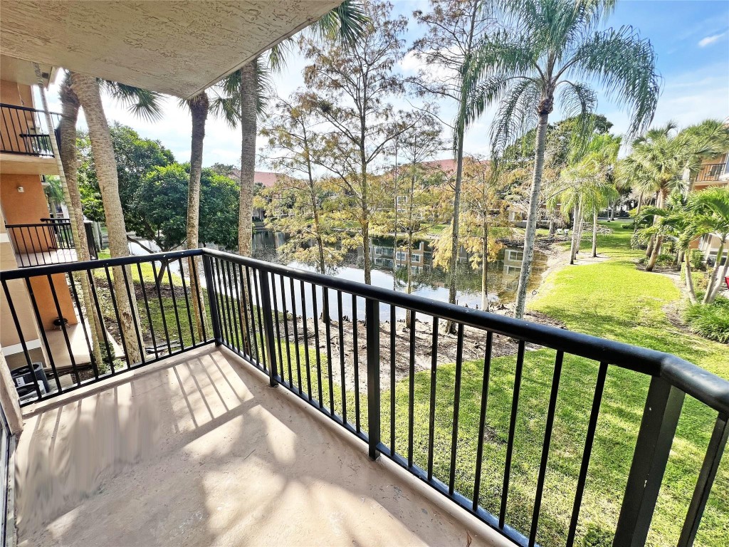 Edgewater Condo - Residential Lease