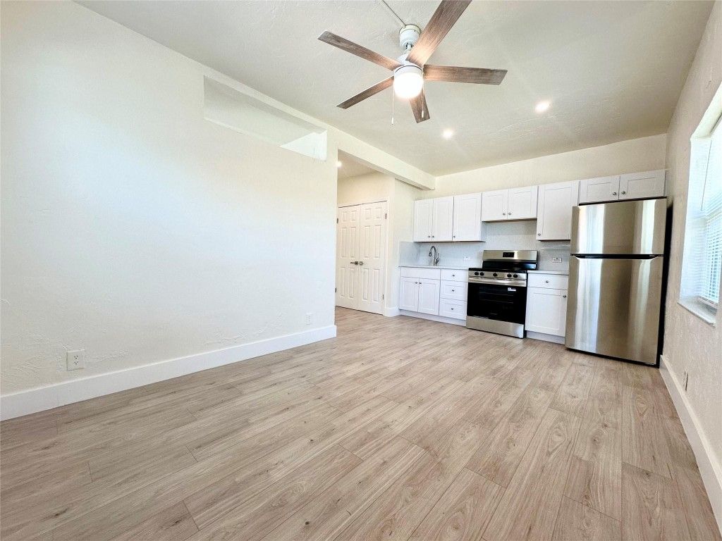 Photo of 1037 NE 16th Avenue #E, Fort Lauderdale, FL 33304 (MLS # F10504605)