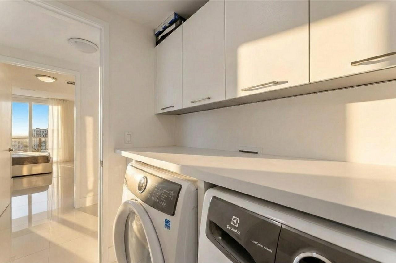 Parque Towers - Residential