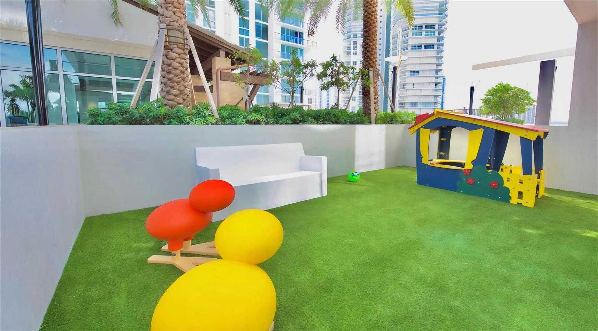 Parque Towers - Residential