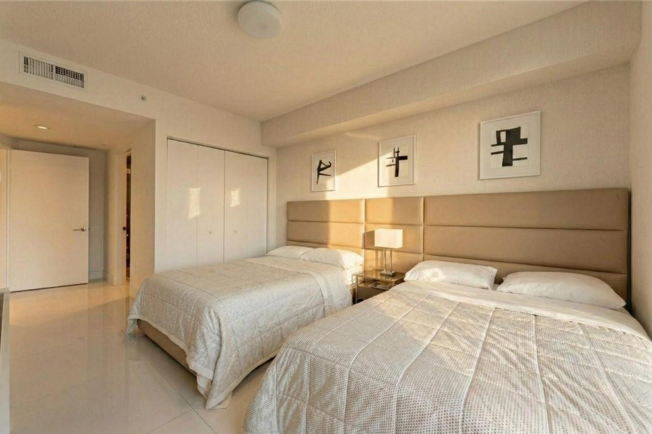 Parque Towers - Residential