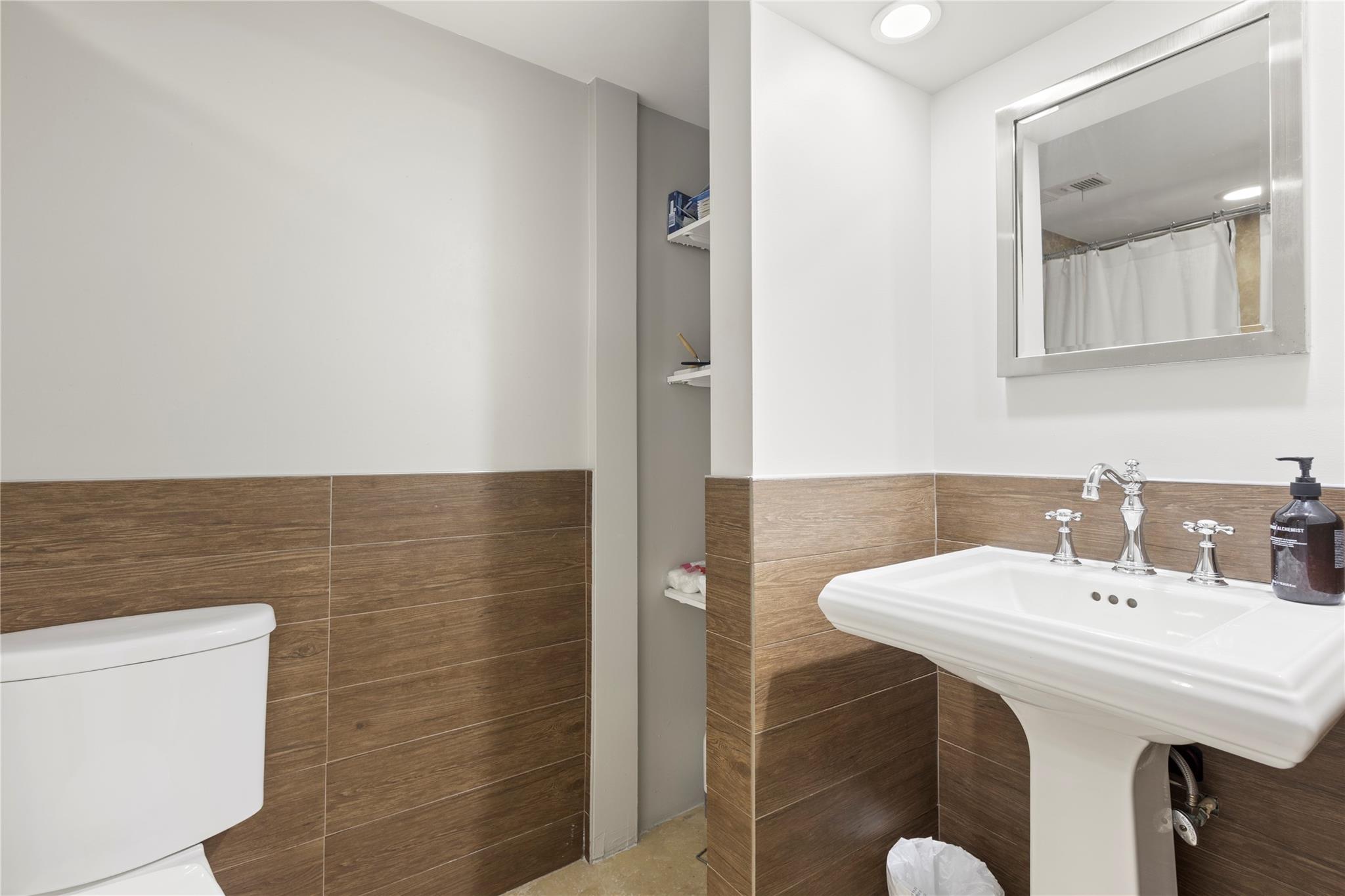 Pointe South - Residential