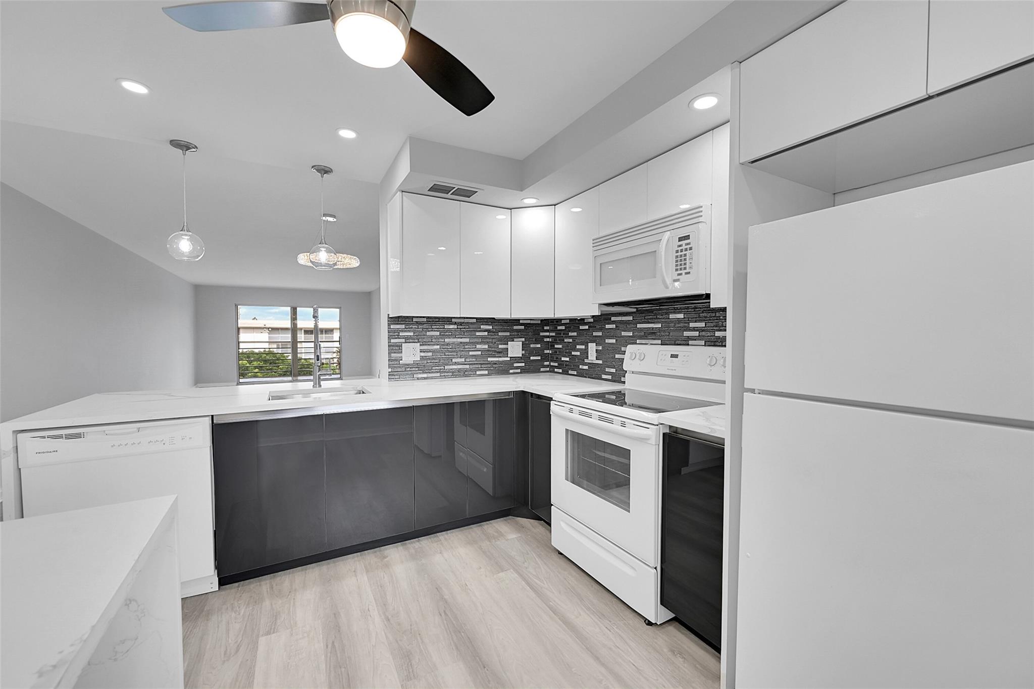 Antigua Village II B Cond - Residential Lease