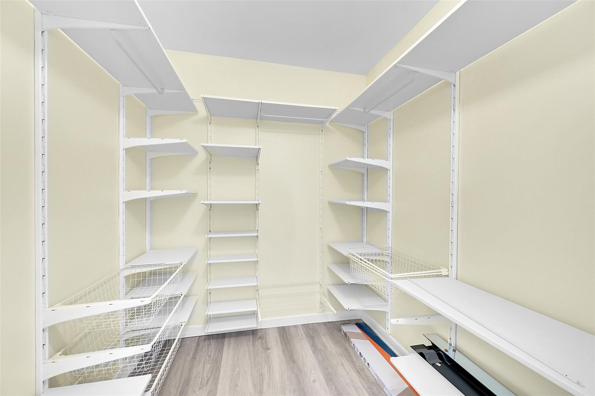 Antigua Village II B Cond - Residential Lease