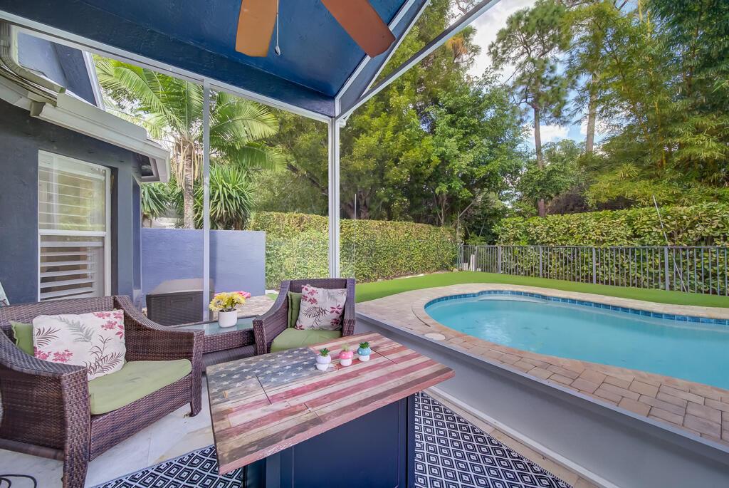 BINKS FOREST OF THE LANDI - Residential