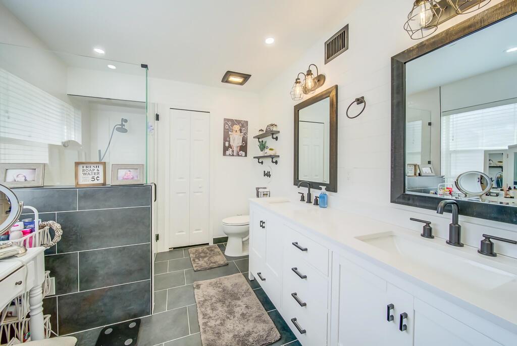 BINKS FOREST OF THE LANDI - Residential