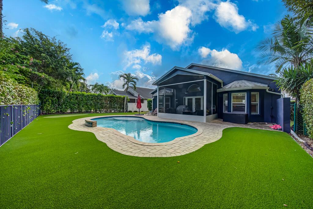 BINKS FOREST OF THE LANDI - Residential