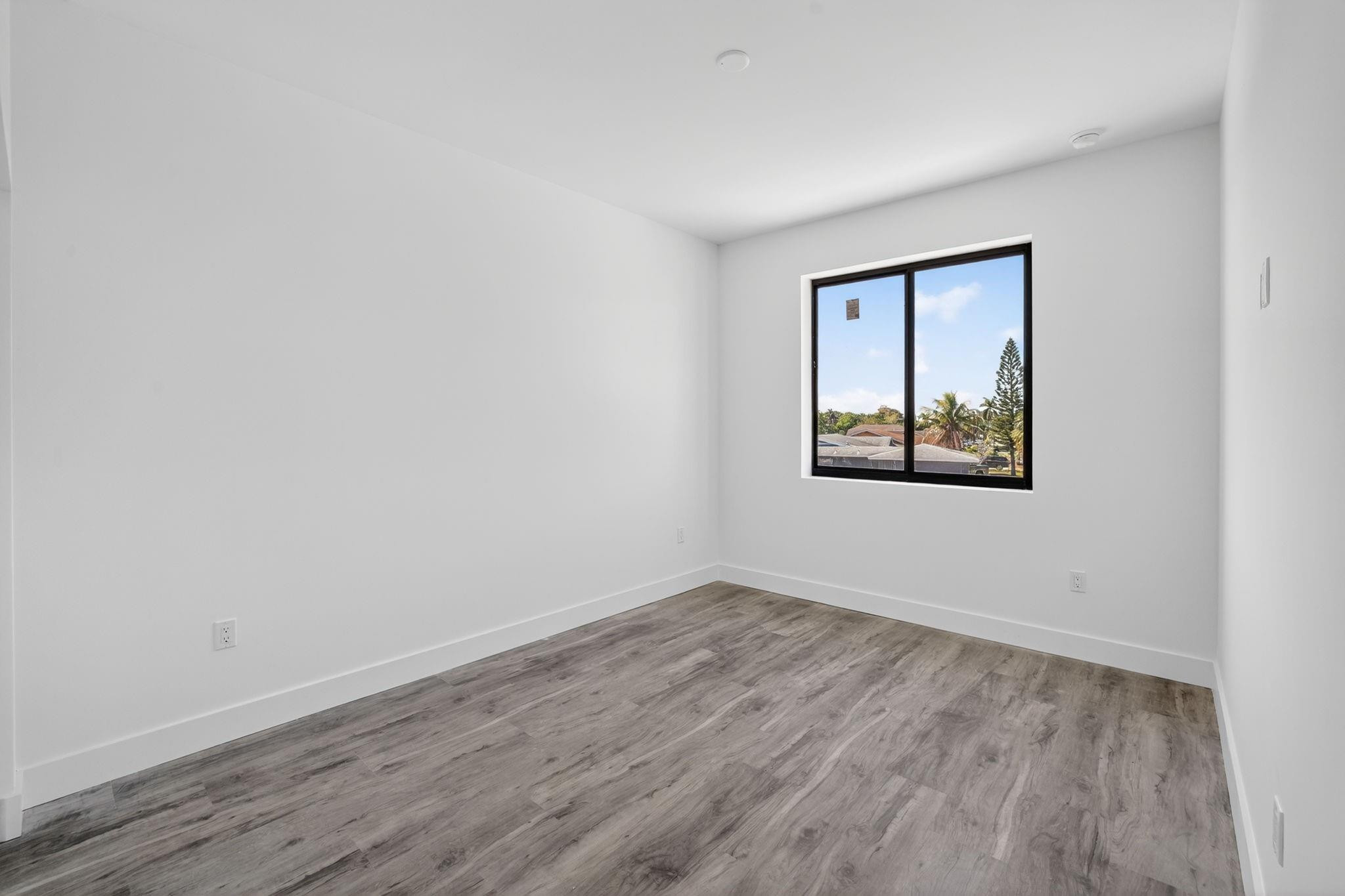 Solstice Townhomes LLC - Residential