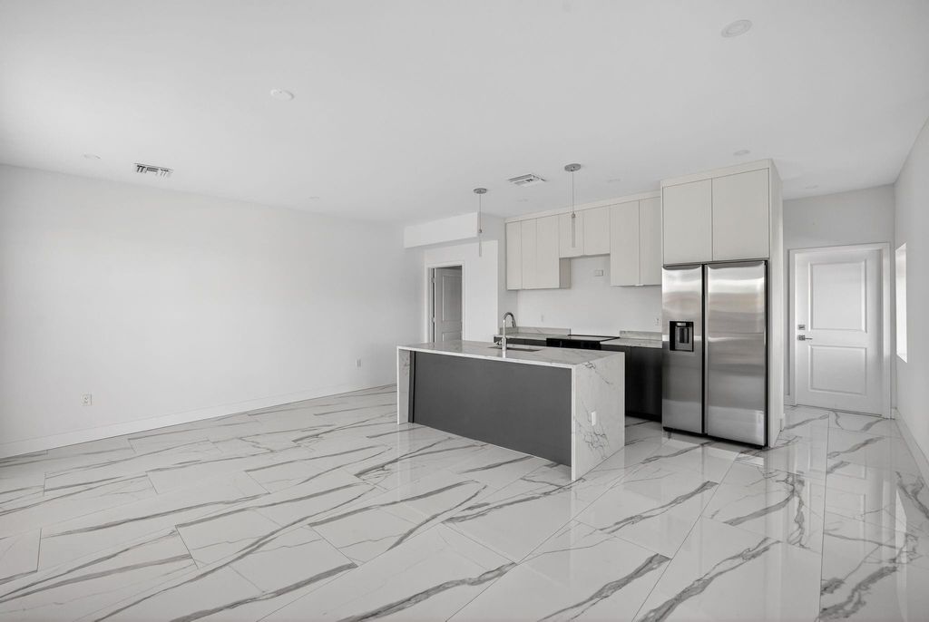 Photo of 15311537 N Dixie Highway #1531, Pompano Beach, FL 33060 (MLS # F10556234)