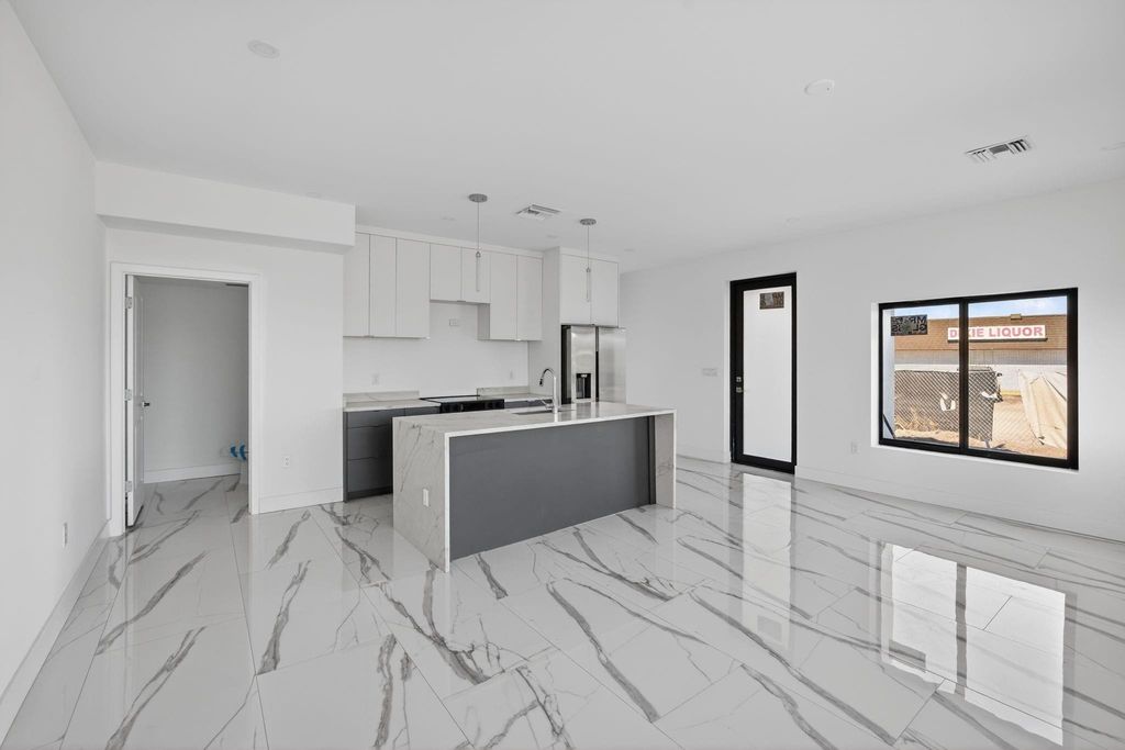 Photo of 15311537 N Dixie Highway #1531, Pompano Beach, FL 33060 (MLS # F10556234)