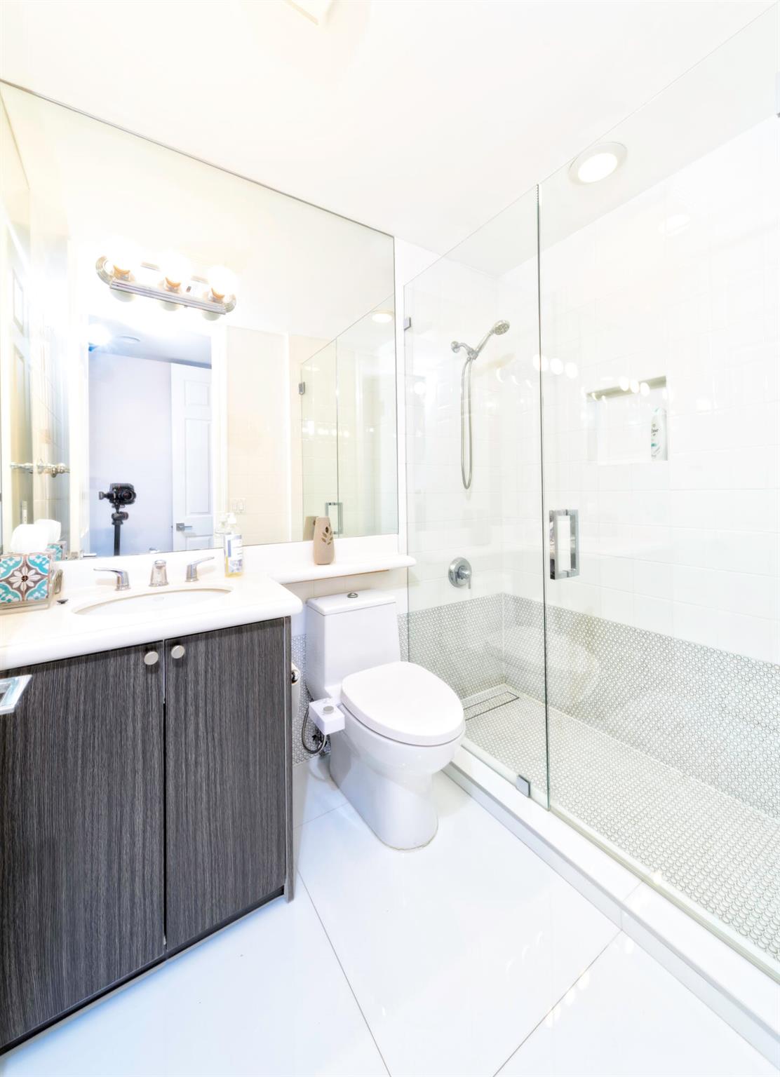 GOLDEN GATE ESTATES & MAR - Residential