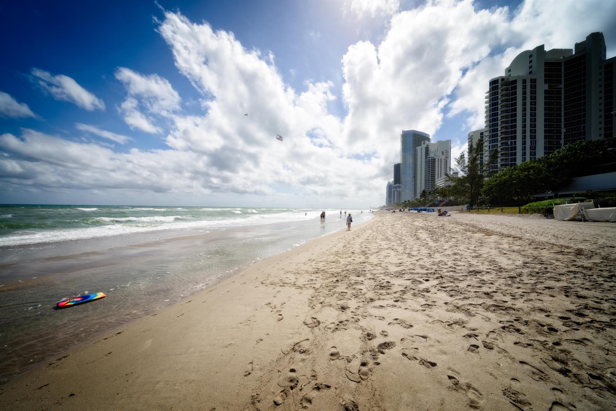 GOLDEN GATE ESTATES & MAR - Residential
