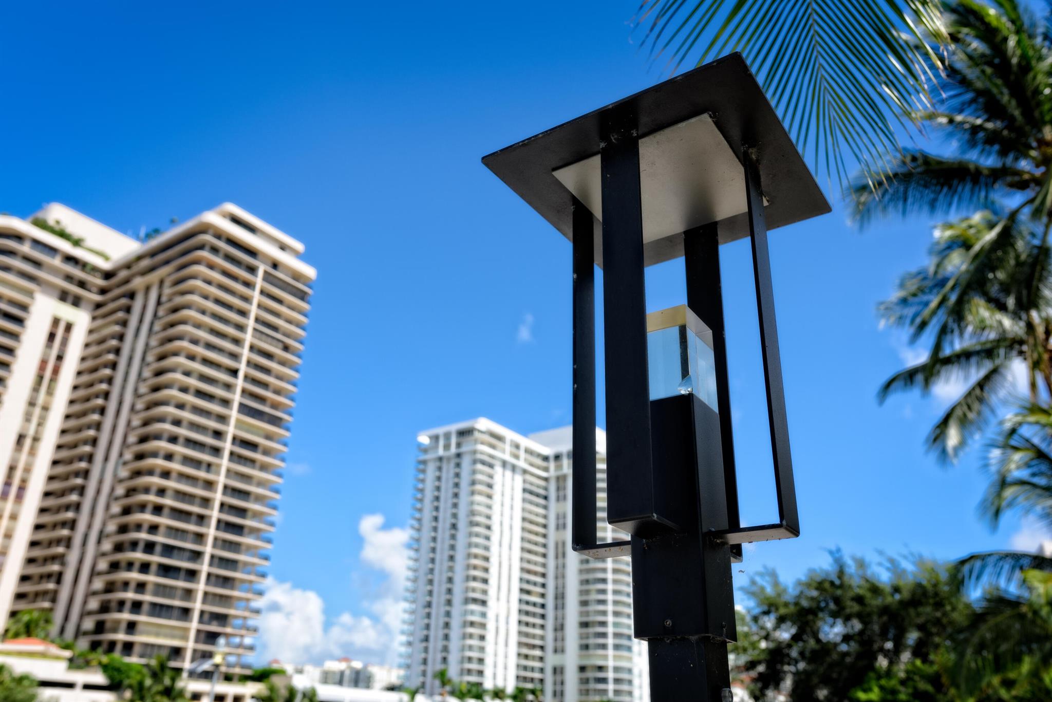 GOLDEN GATE ESTATES & MAR - Residential