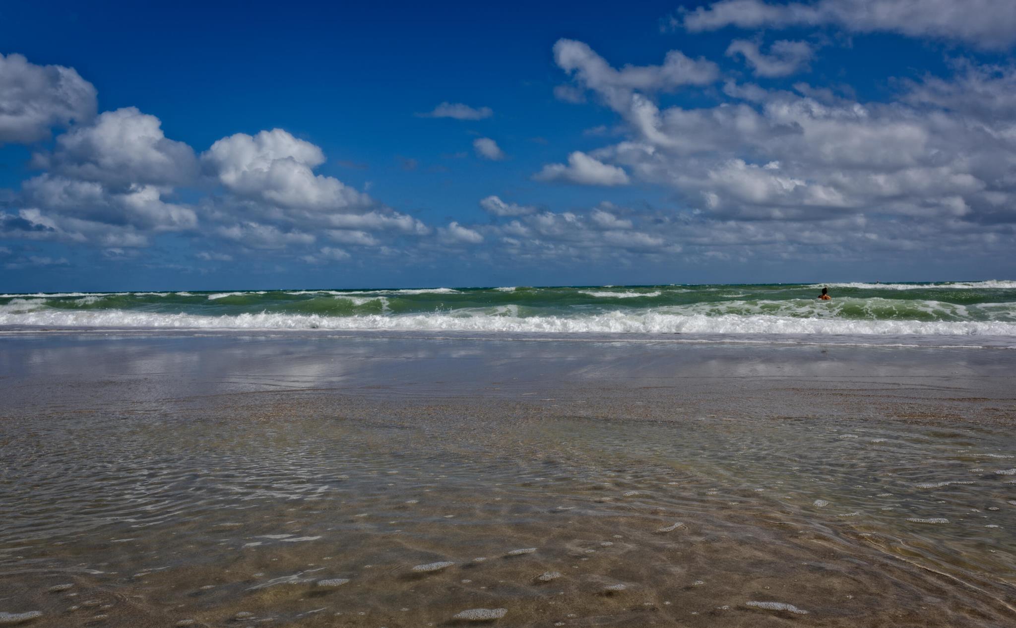 GOLDEN GATE ESTATES & MAR - Residential