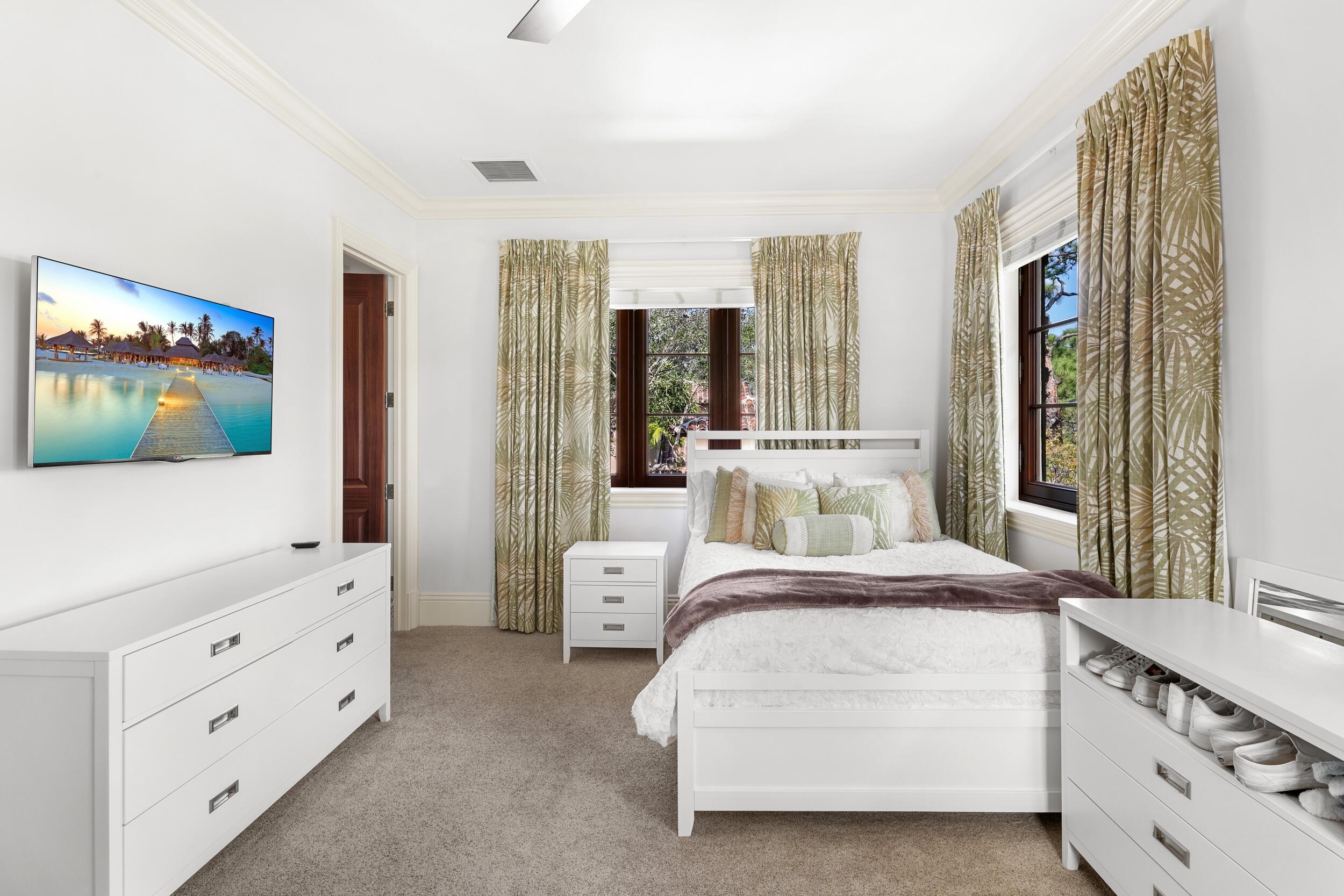 BEARS CLUB VILLAS CONDO - Residential