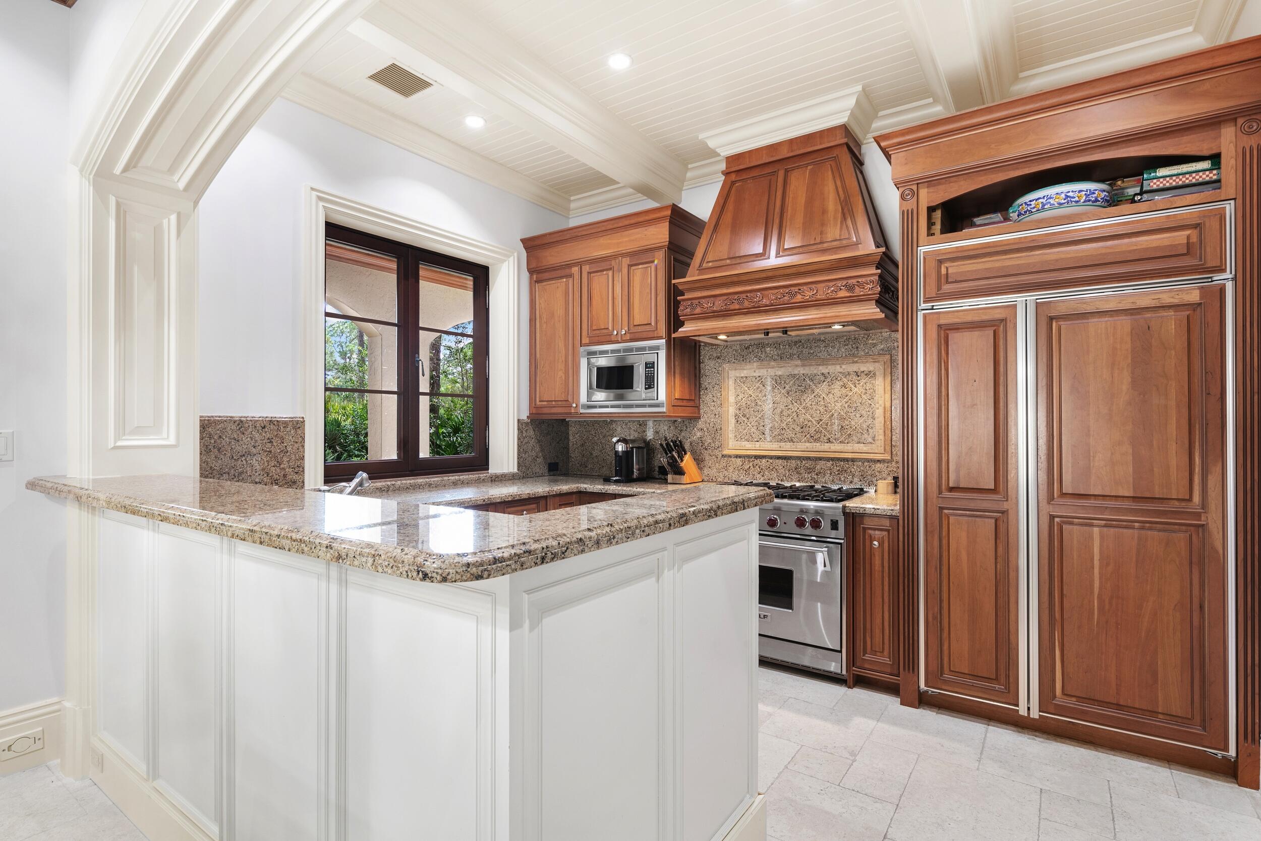 BEARS CLUB VILLAS CONDO - Residential