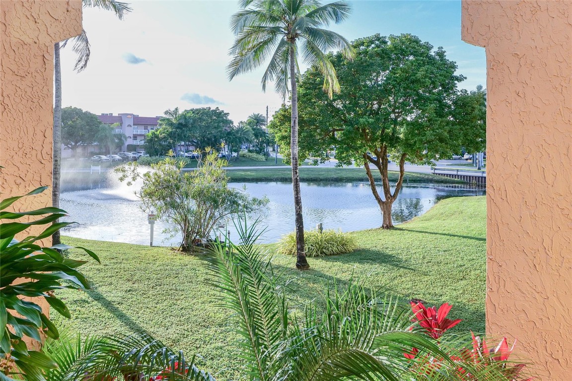 Sunrise Lakes - Residential