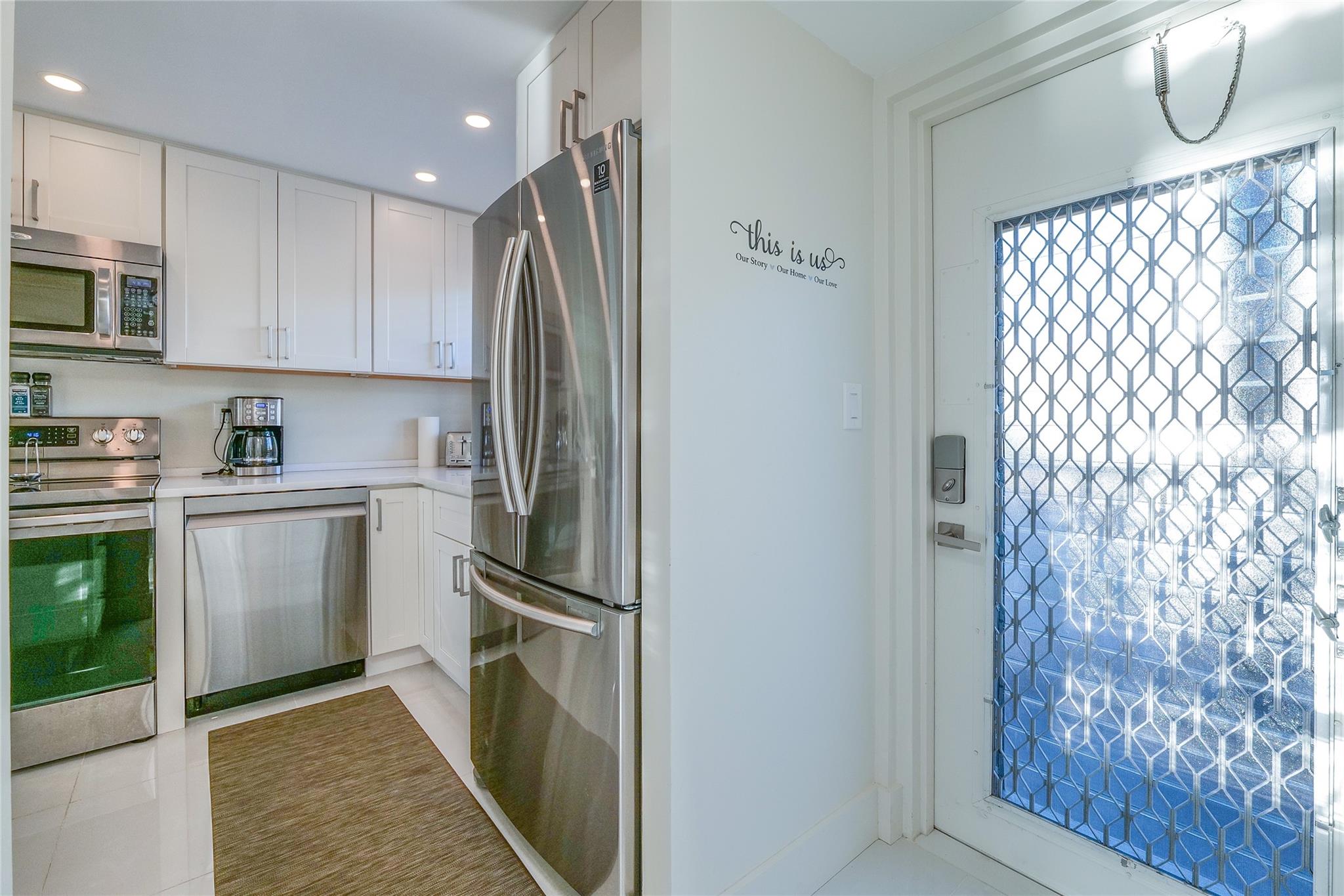 Sunrise Lakes - Residential