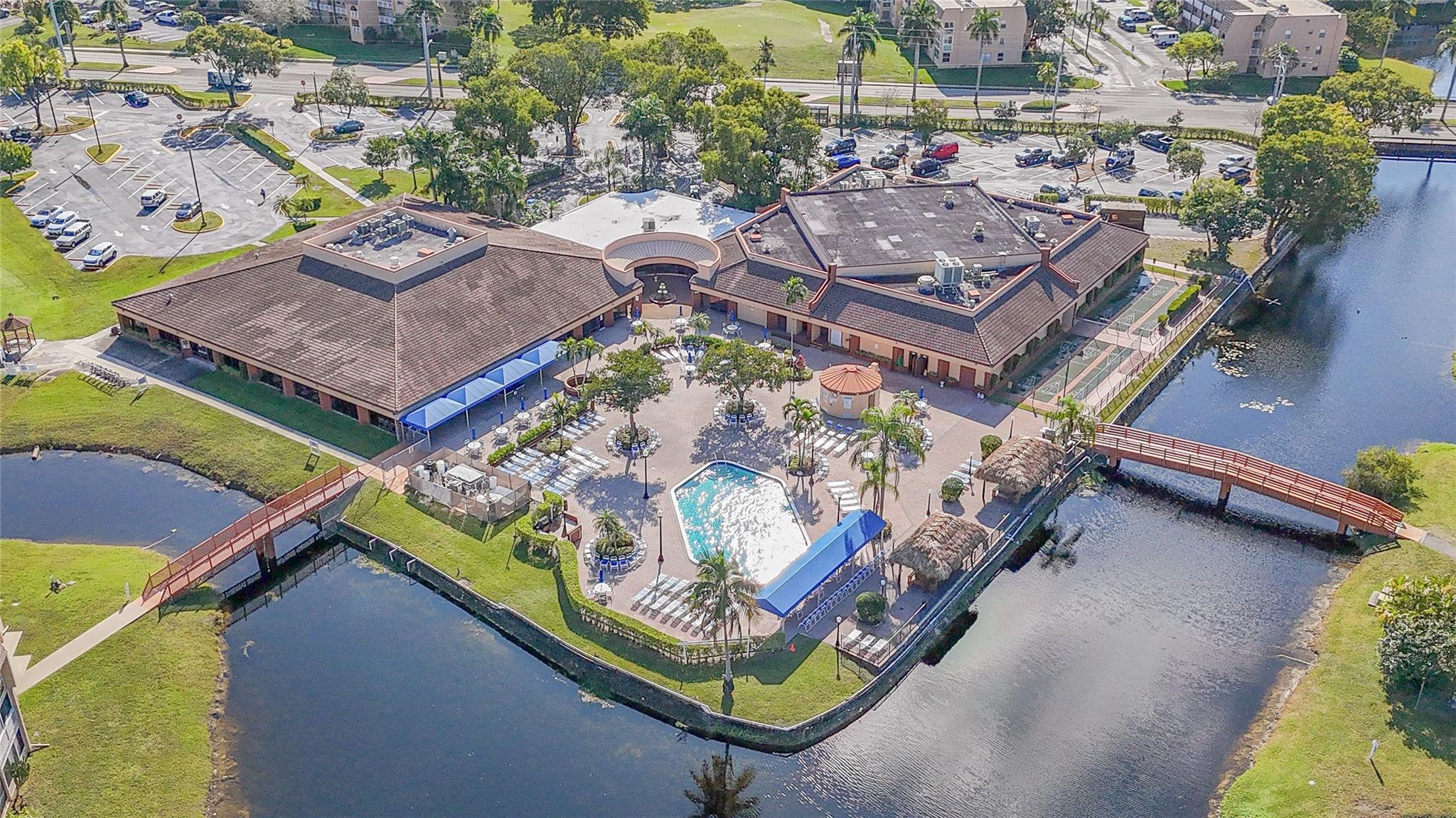 Sunrise Lakes - Residential