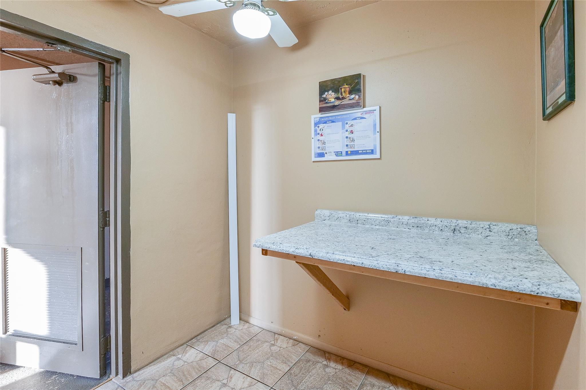 Sunrise Lakes - Residential