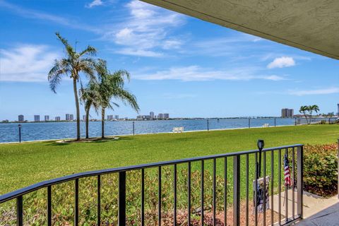801 Lake Shore Drive 104 Lake Park FL 33403