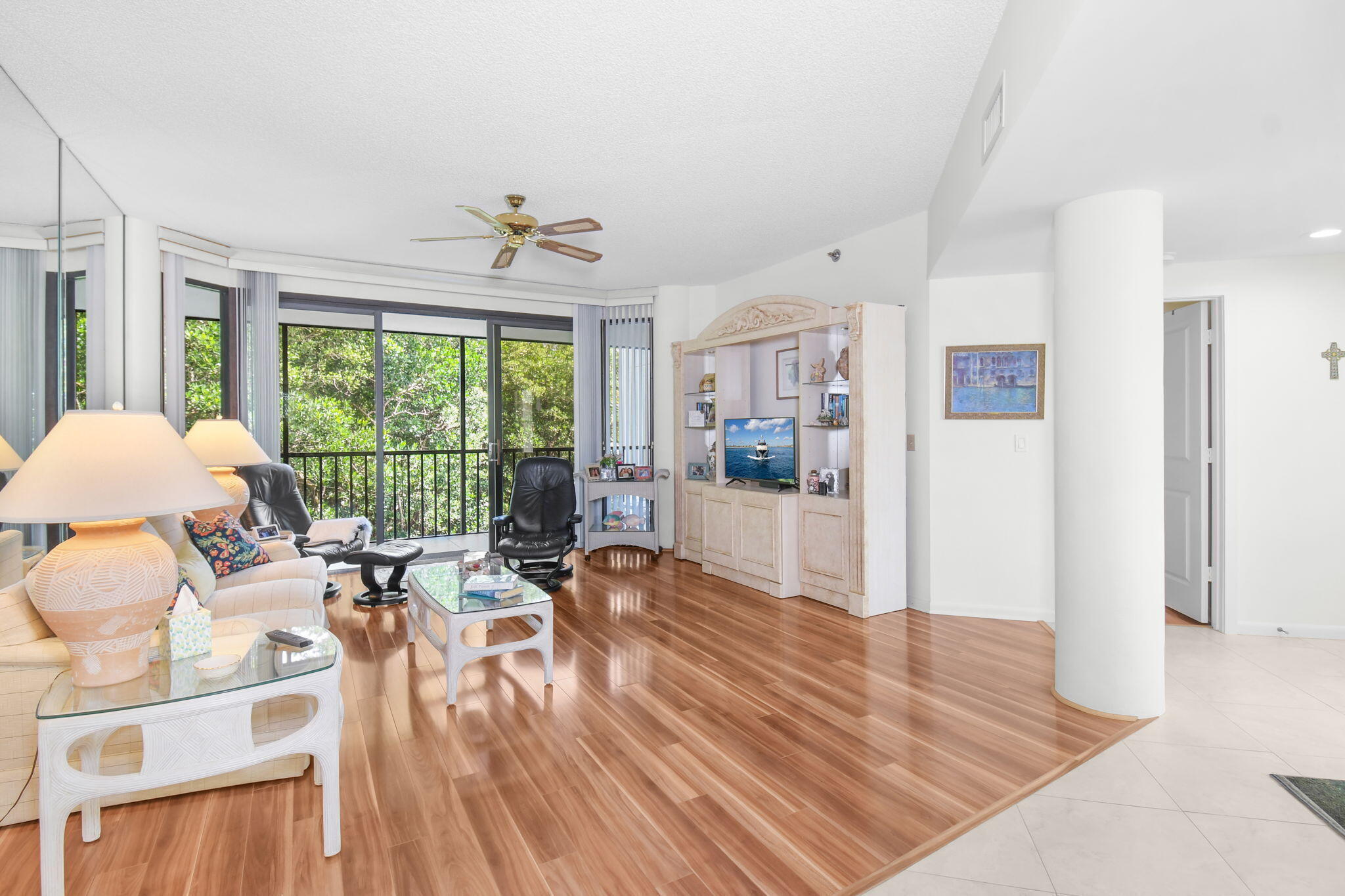 PLANTATION CLUB VILLAS CONDO - Residential