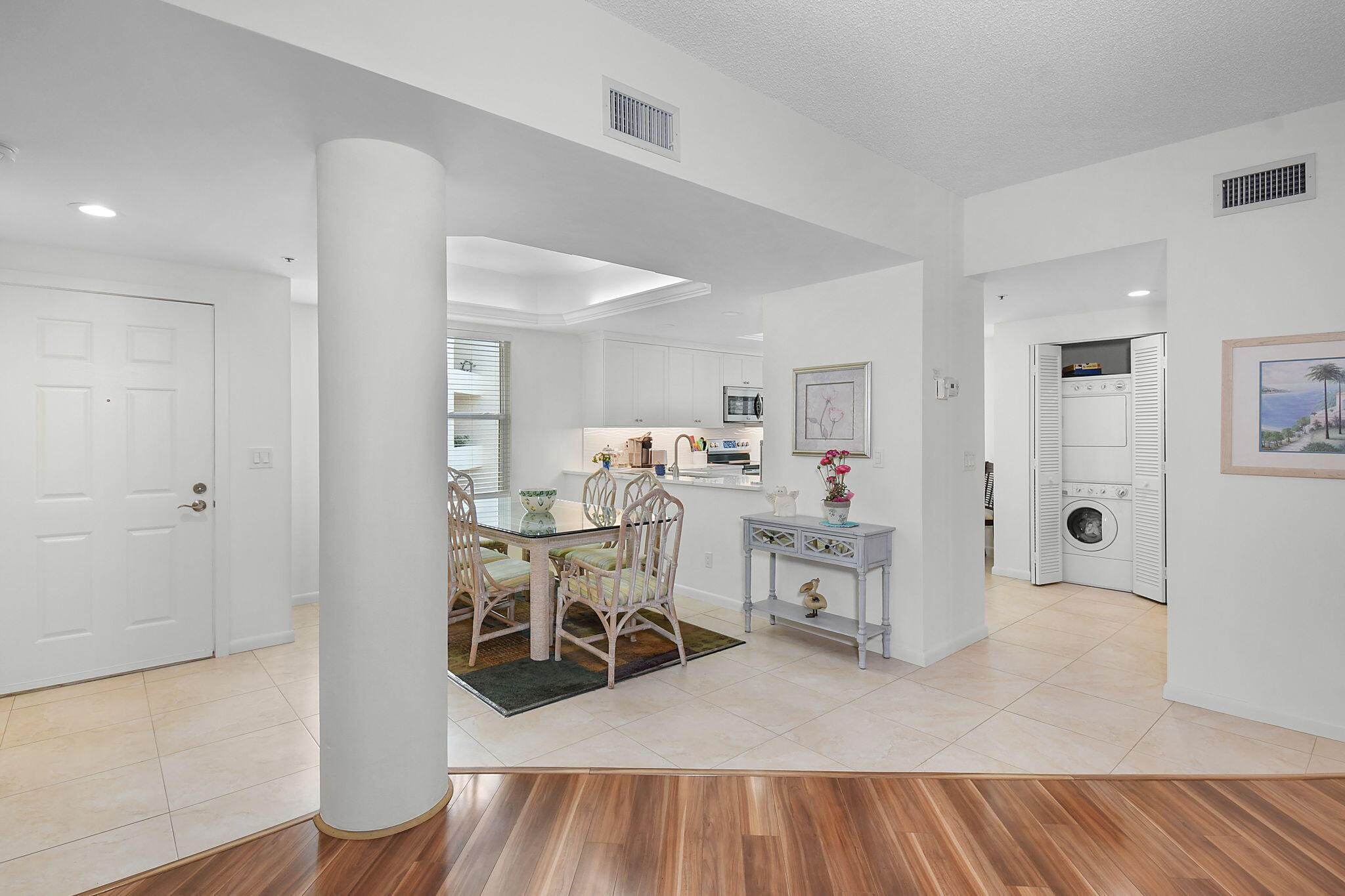 PLANTATION CLUB VILLAS CONDO - Residential