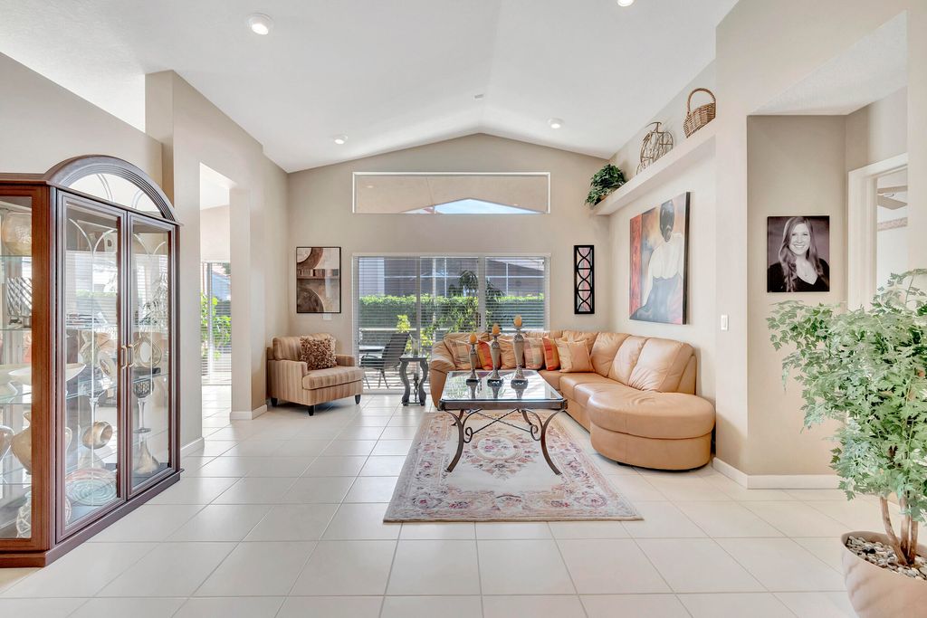 Photo of 7302 Toscane Court, Boynton Beach, FL 33437 (MLS # R10929662)