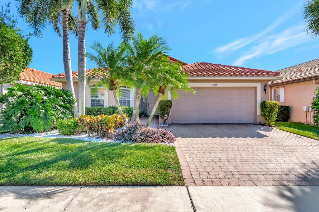 Photo of 7302 Toscane Court, Boynton Beach, FL 33437 (MLS # R10929662)