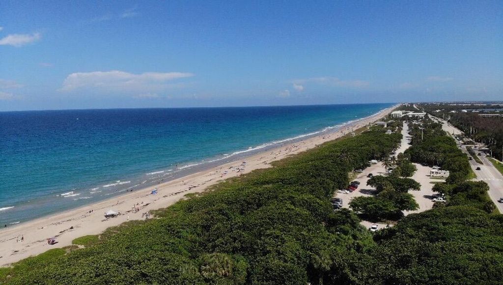 Photo of 4468 NE Ocean Boulevard #Bldg 105 - B3, Jensen Beach, FL 34957 (MLS # R10789122)