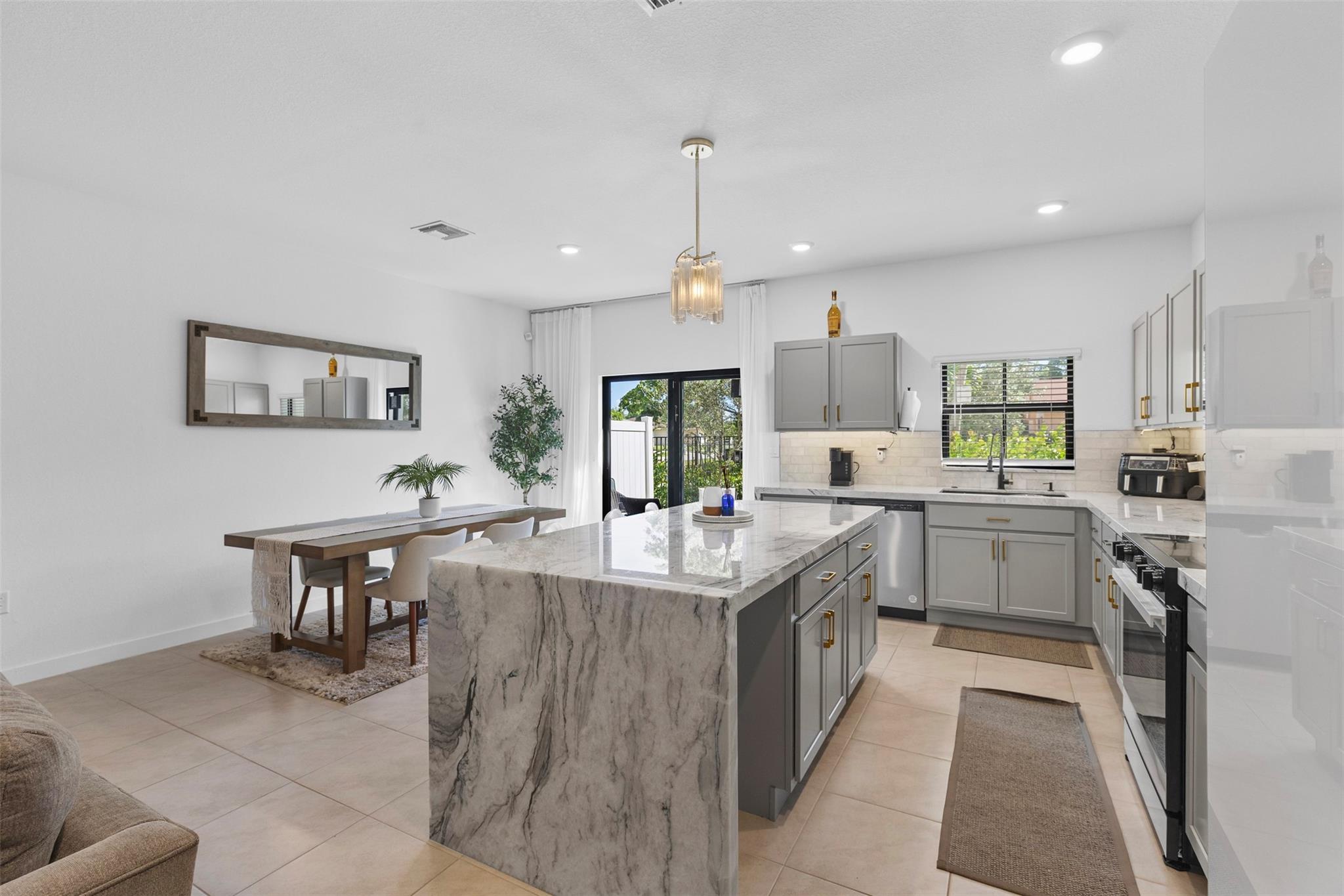 Highland Oaks - Residential