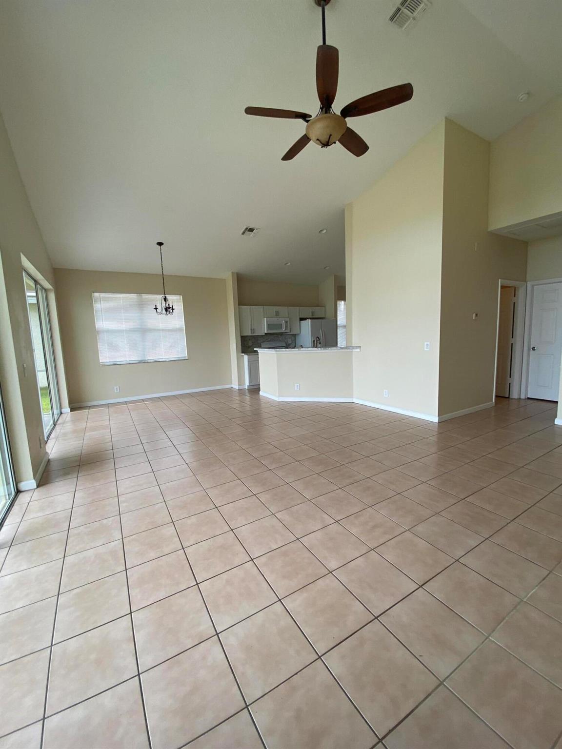 Magnolia Lakes - Residential