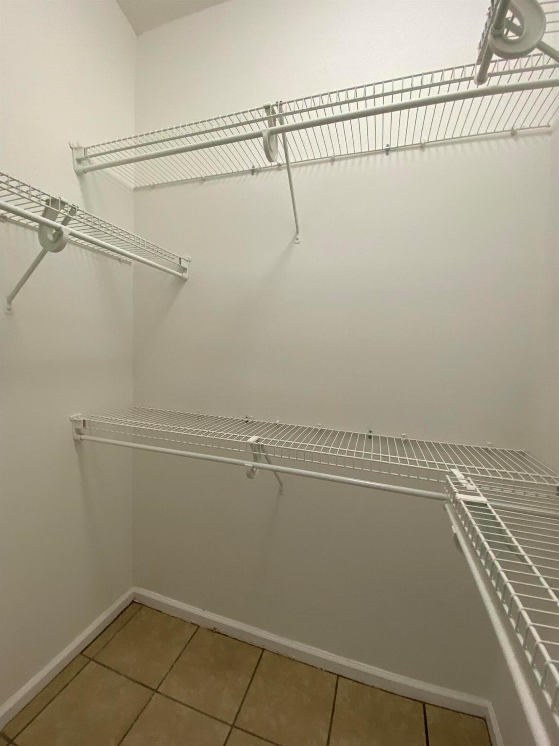 Magnolia Lakes - Residential