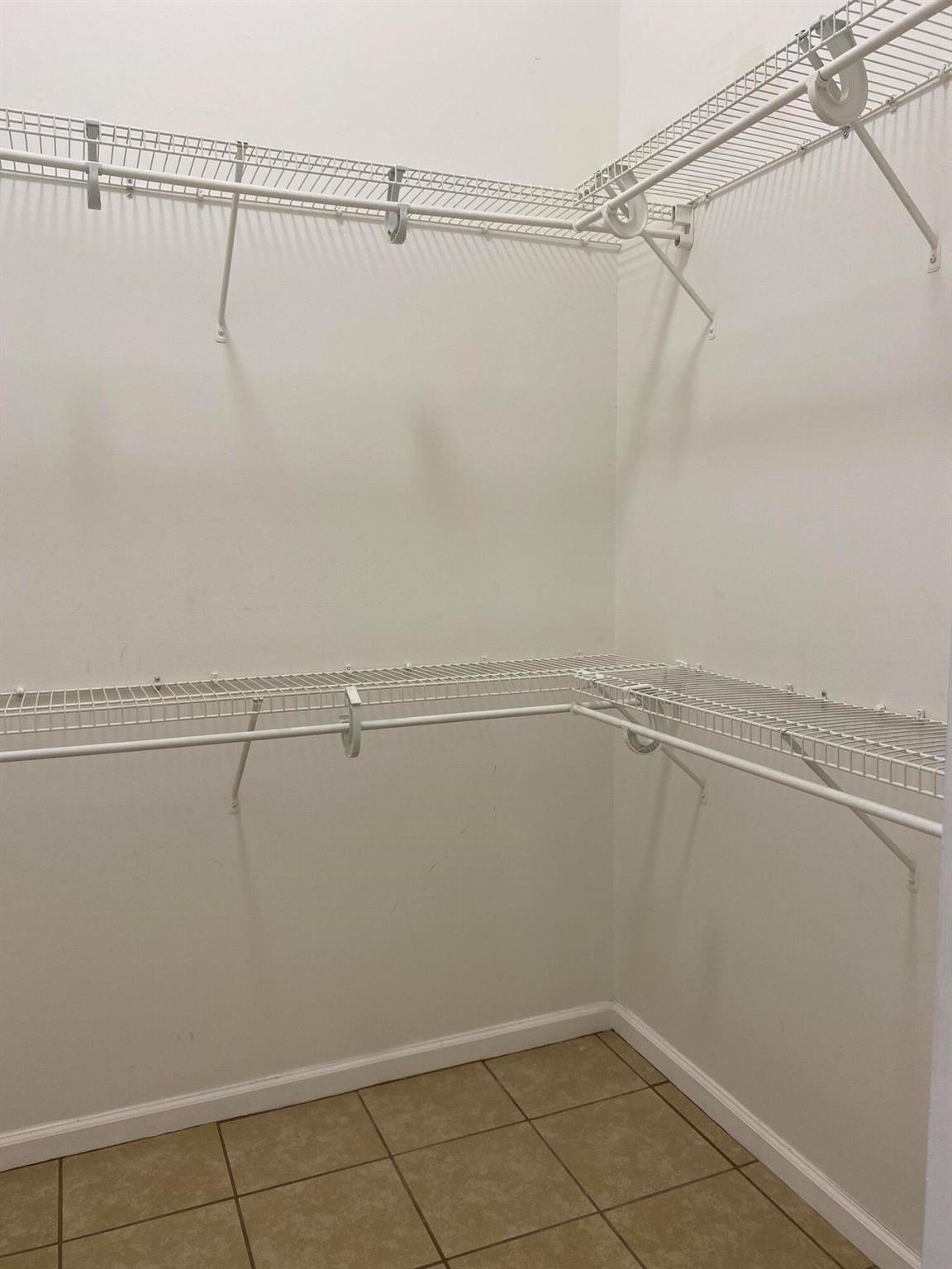 Magnolia Lakes - Residential