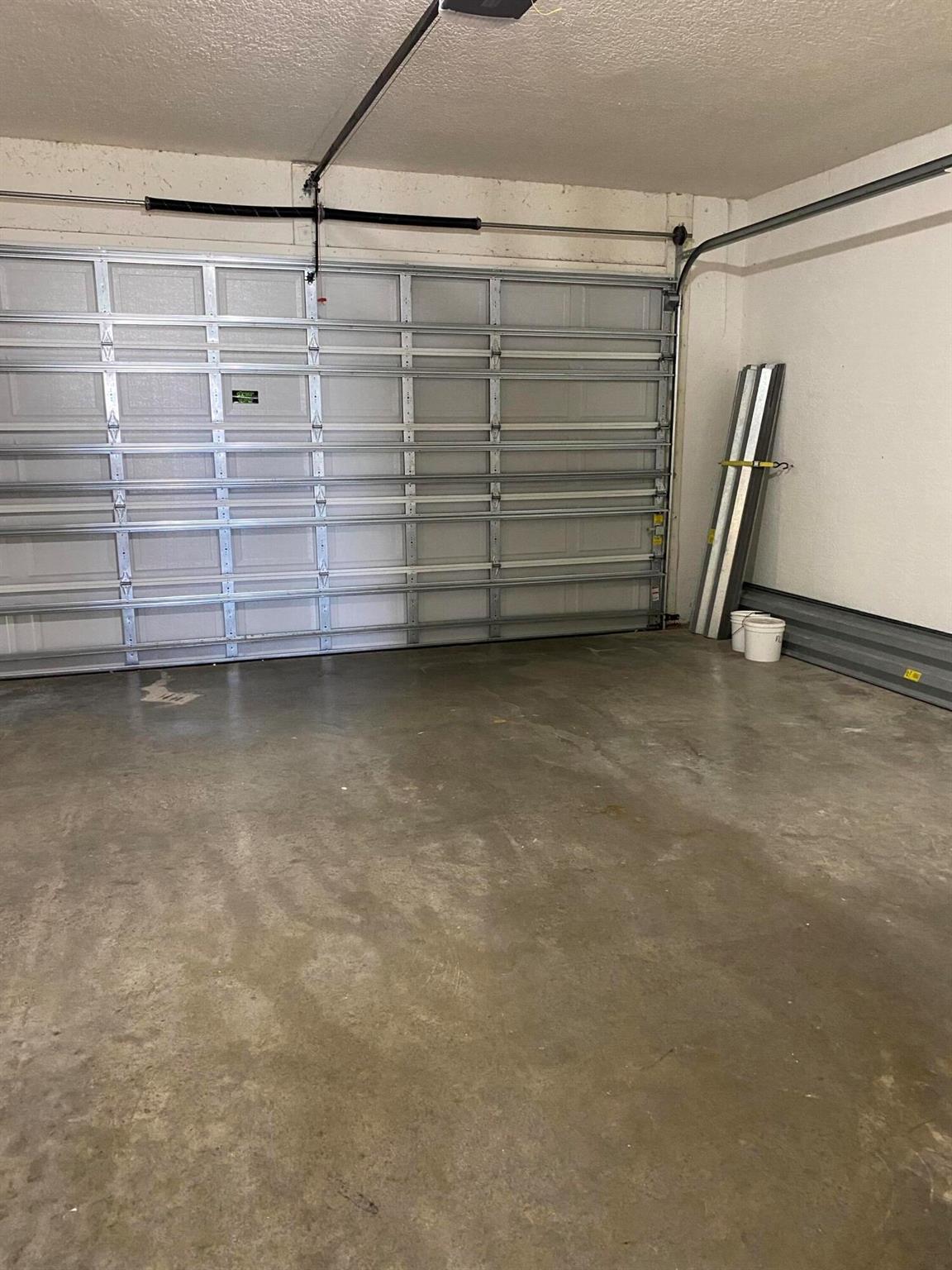 Magnolia Lakes - Residential