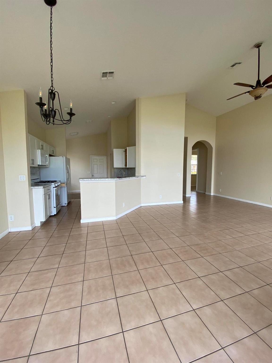 Magnolia Lakes - Residential