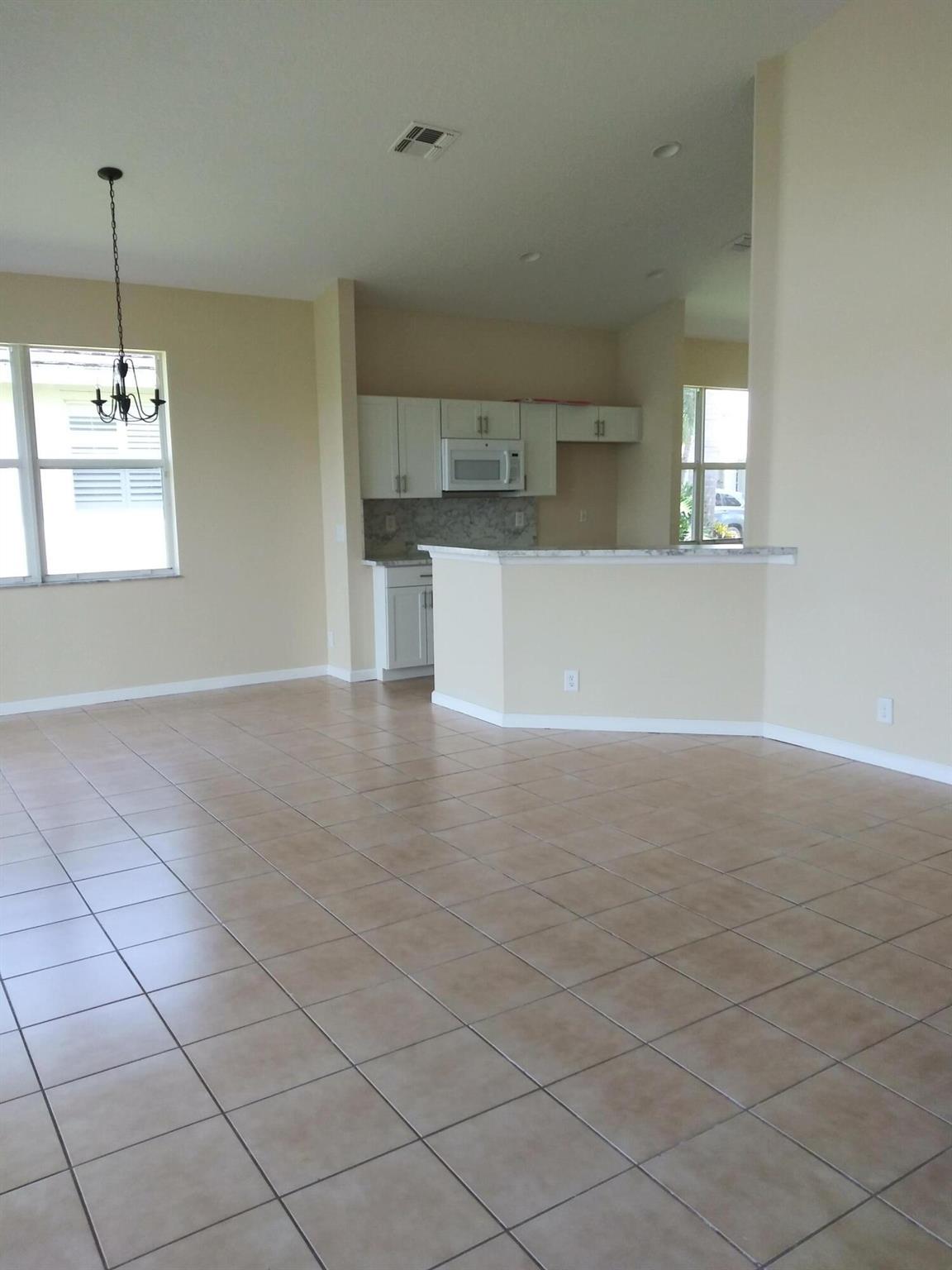 Magnolia Lakes - Residential