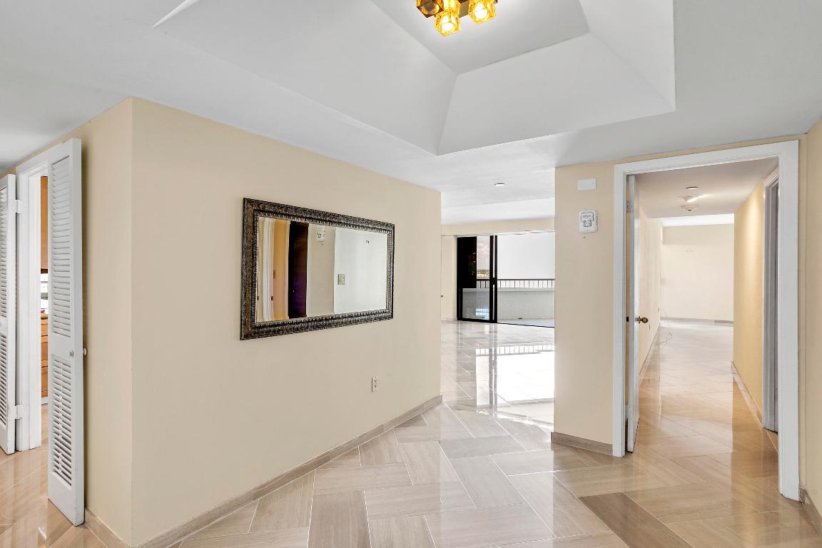 5080 N Ocean Drive 10c