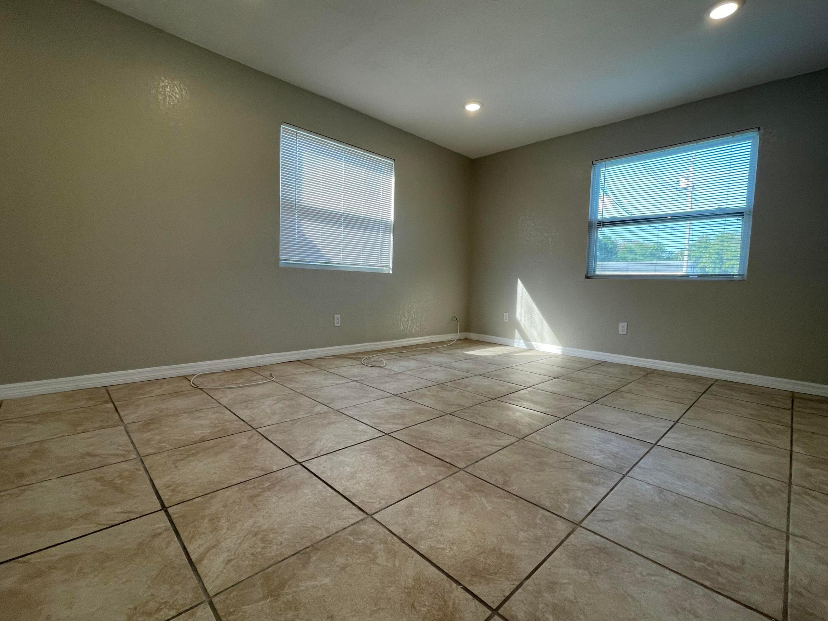 2880 Harson Way