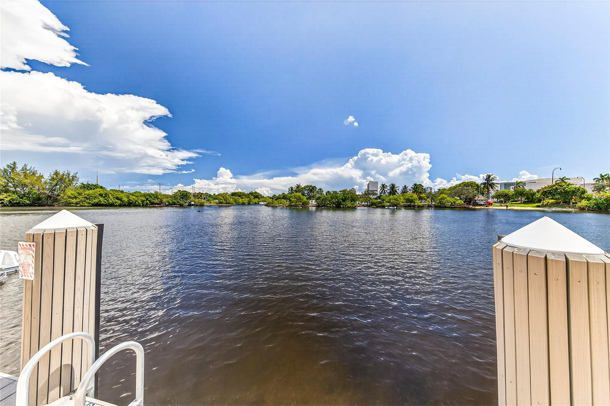 EAST POINT TOWERS CONDO - Residential