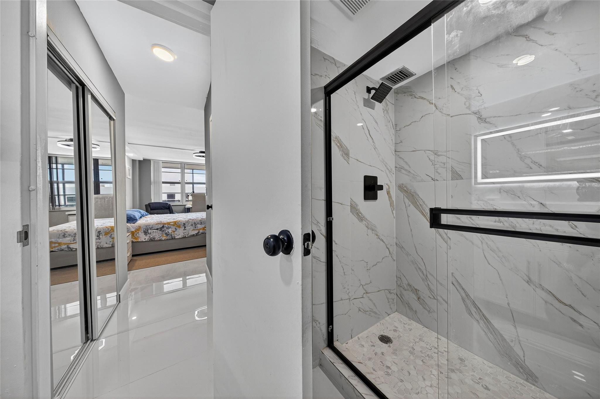 EAST POINT TOWERS CONDO - Residential