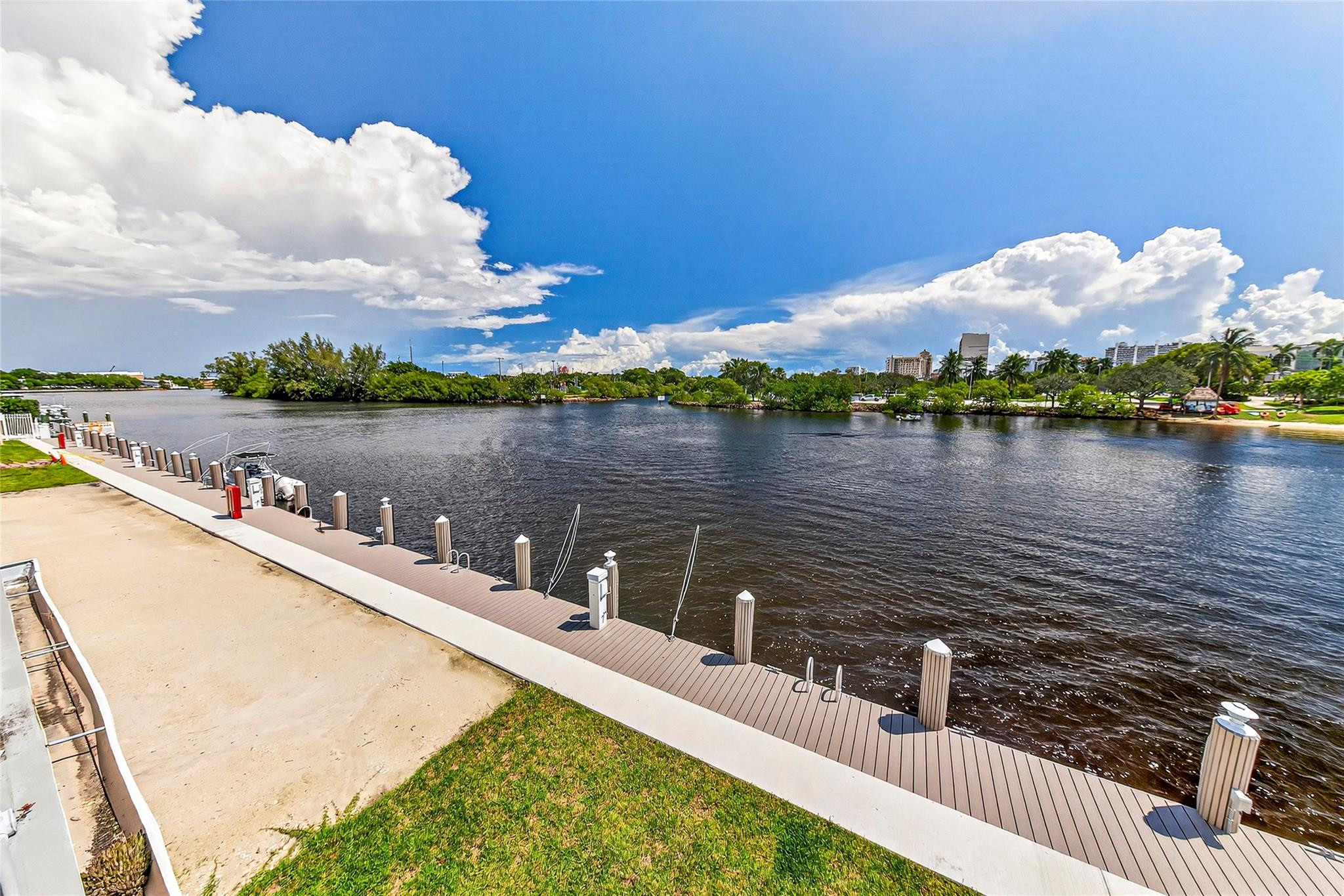 EAST POINT TOWERS CONDO - Residential